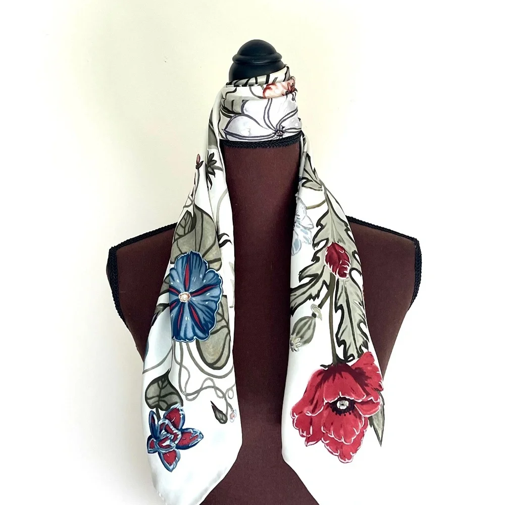 Display #1 Gucci Scarf Flora 3 Print Kris Knight Silk Wrap Scarf NWT